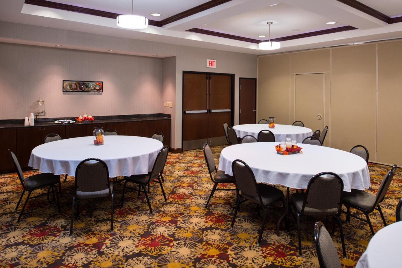 Holiday Inn Express & Suites Pittsburg By Ihg Ngoại thất bức ảnh