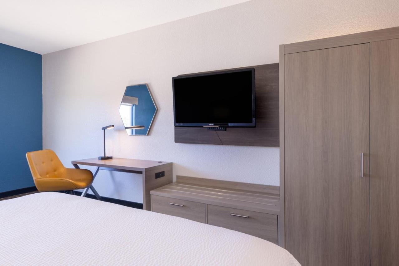 Holiday Inn Express & Suites Pittsburg By Ihg Ngoại thất bức ảnh