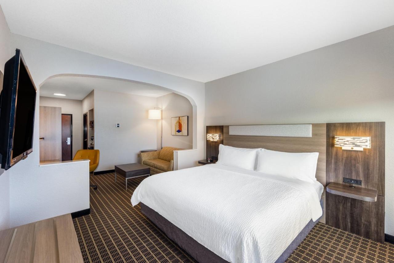 Holiday Inn Express & Suites Pittsburg By Ihg Ngoại thất bức ảnh