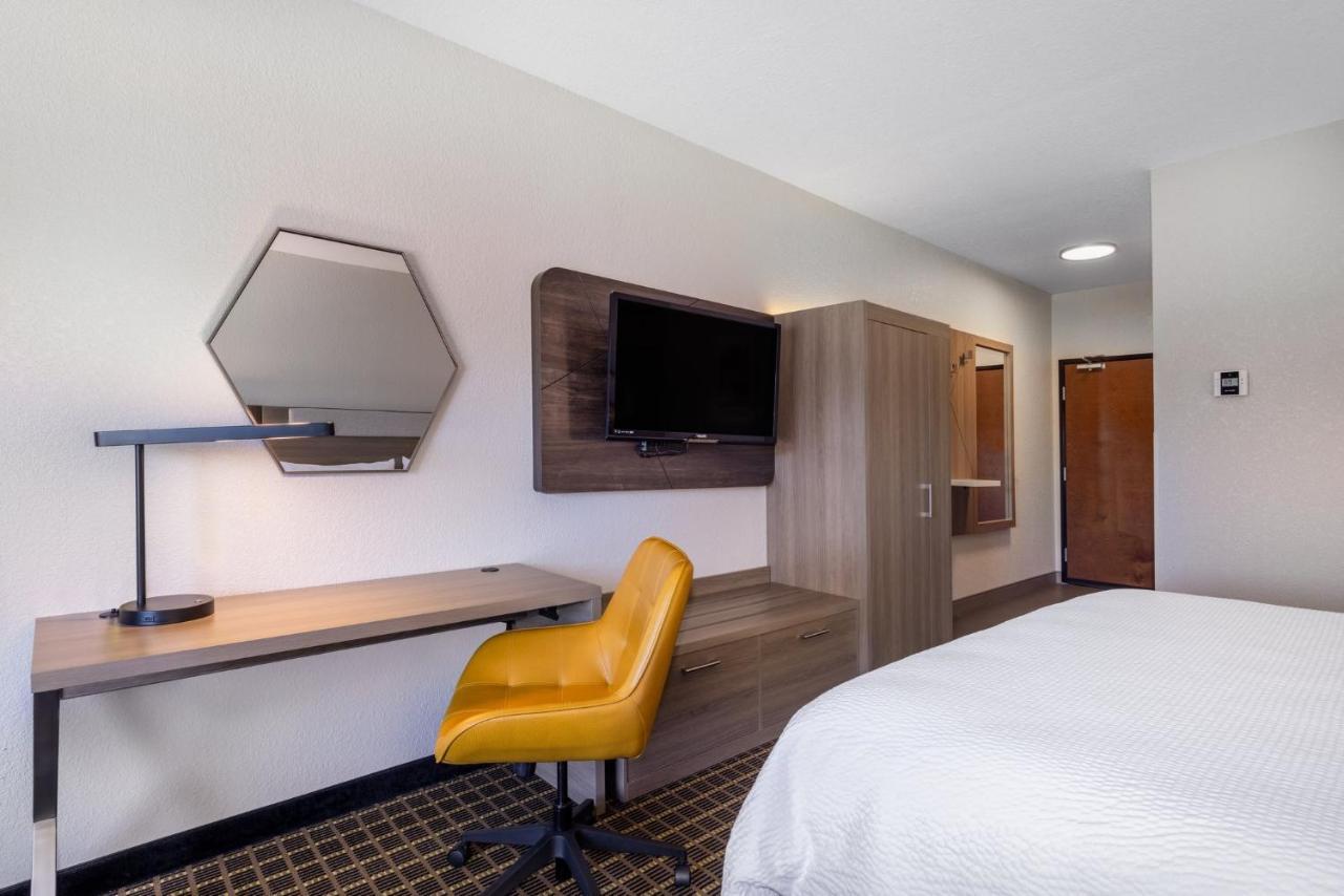 Holiday Inn Express & Suites Pittsburg By Ihg Ngoại thất bức ảnh