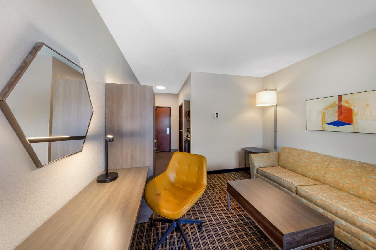 Holiday Inn Express & Suites Pittsburg By Ihg Ngoại thất bức ảnh