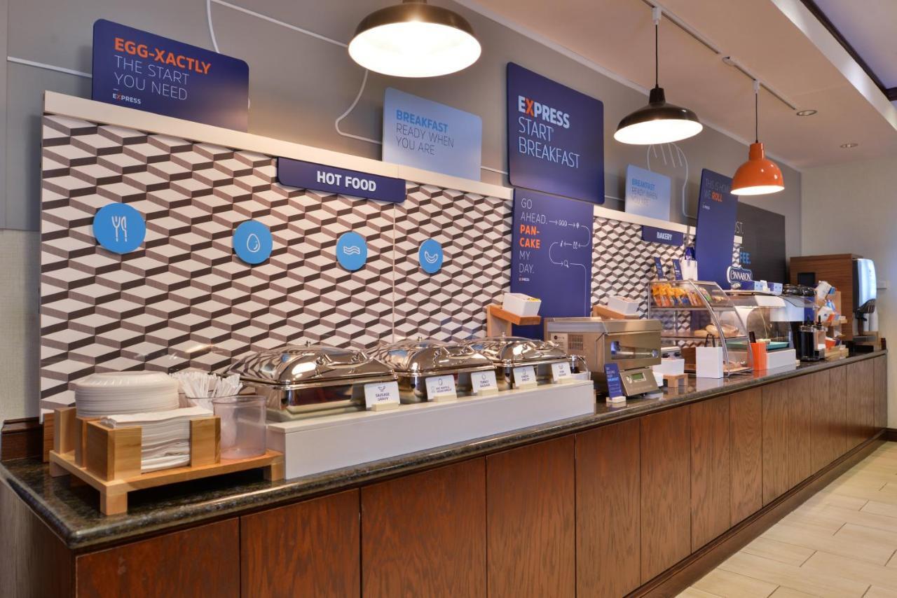 Holiday Inn Express & Suites Pittsburg By Ihg Ngoại thất bức ảnh