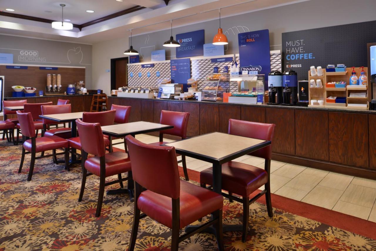 Holiday Inn Express & Suites Pittsburg By Ihg Ngoại thất bức ảnh